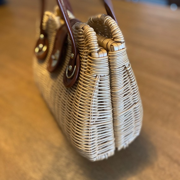 Vintage Brown Woven Handbag - Picture 3 of 10